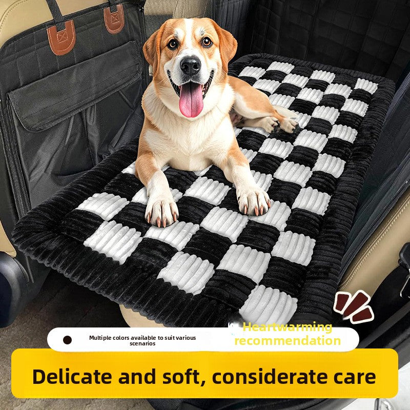 Huxpaw Plush Checkerboard Dog Mat — thermal warm pet mat in 5 style combos, water washable