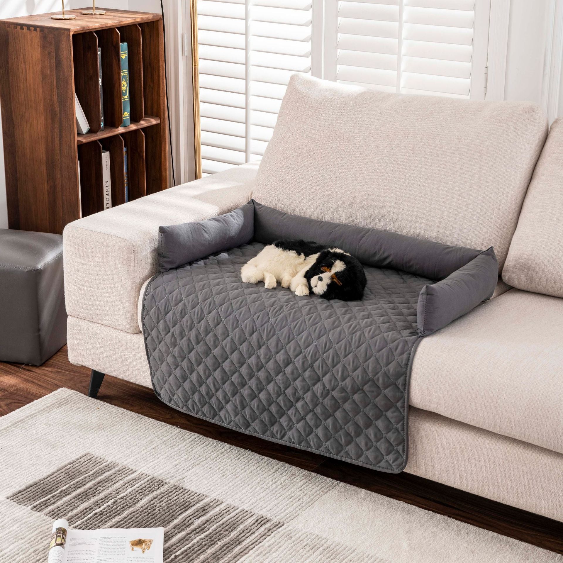 Huxpaw Super Waterproof Multi-Use Pet Mat — sofa car crate cover for cats and dogs, 6 colors