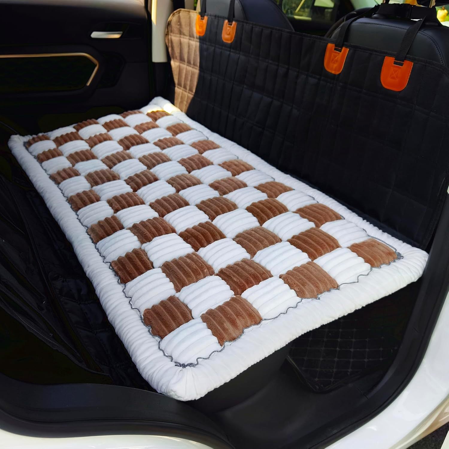 Huxpaw Plush Checkerboard Dog Mat